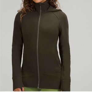 Lululemon Hooded Radiant Jacket in Dark Olive size 8
